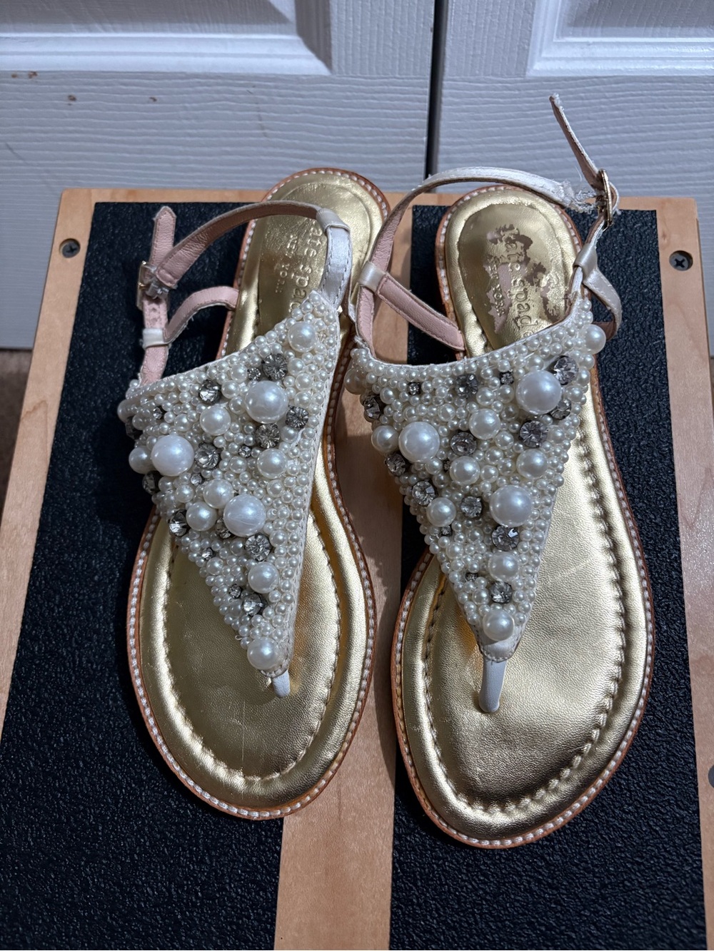 Embellished Pearl Thong Sandals - Women (White/Cream) Kate Spade